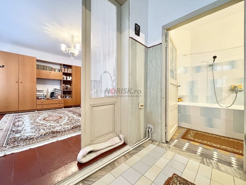 Polona Dorobanti, casa 4 camere 155 mp, curte 424 mp, garaj, beci